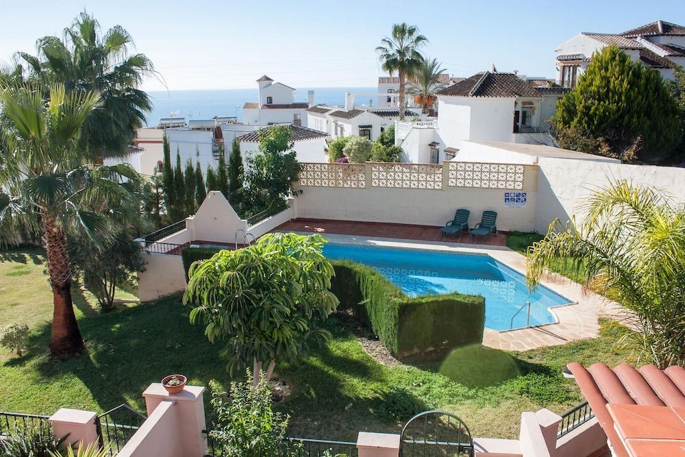 Cipreses House Nerja Villa Exterior foto